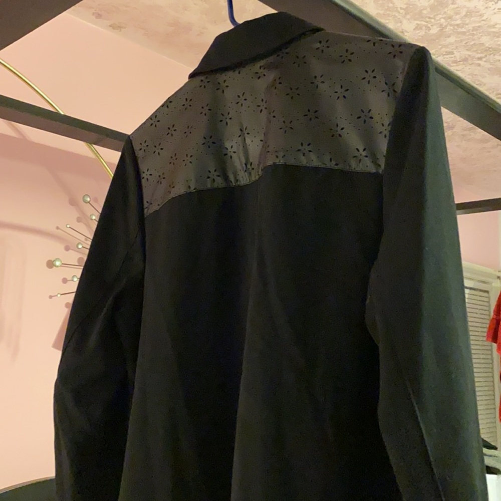Jacket/shirt - Picture 3 of 3